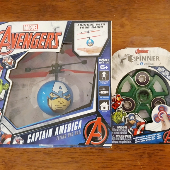 World Tech Toys Toys Marvel Avengers Flying Ufo Ball Fidget Spinner